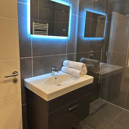 Neu Renoviert 2025! 4Zimmer 8 Einzelbetten Ferienwohnung Zeche Zollverein Есен Екстериор снимка
